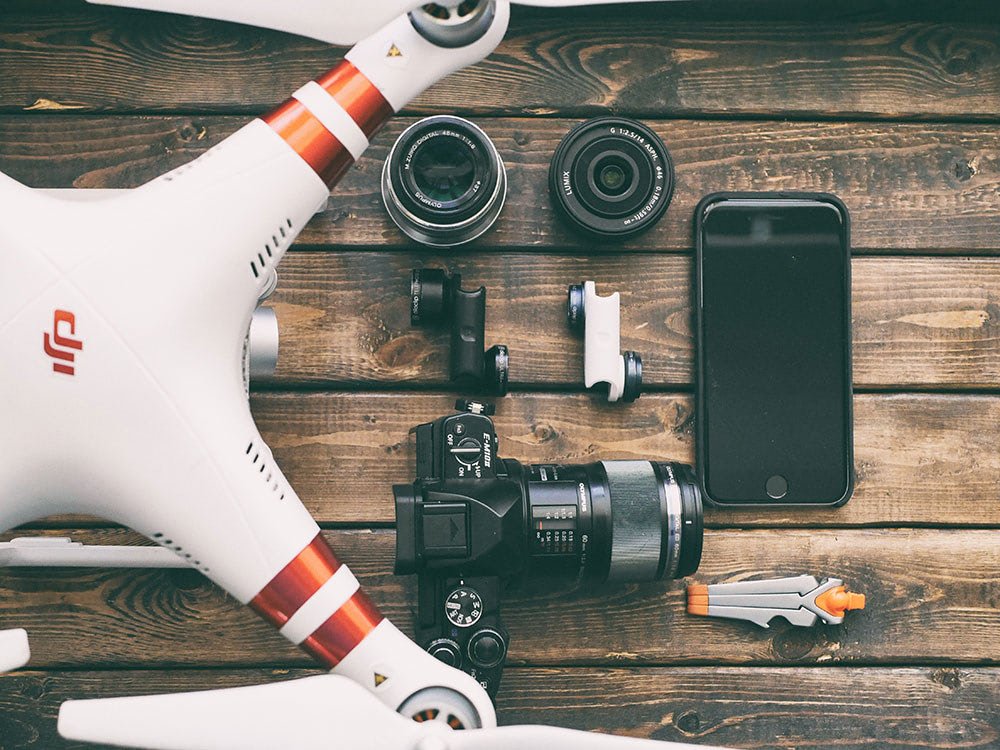 aaron burden yfnx8dac3um unsplash